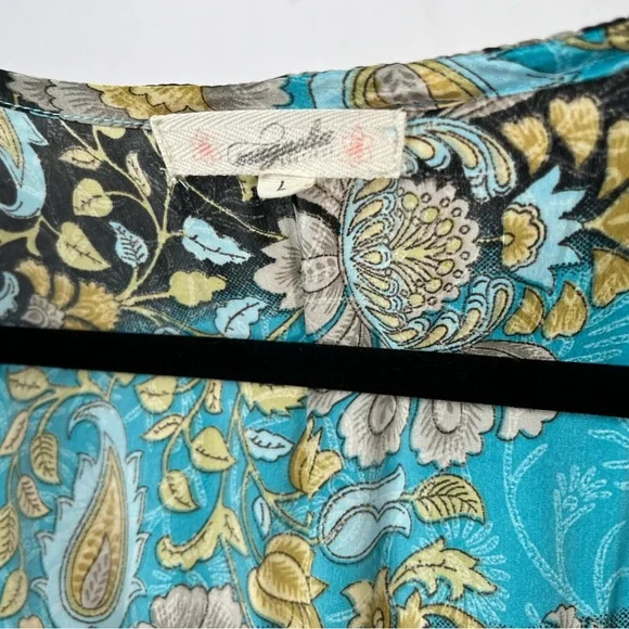 Magnolia Boutique Patchwork Scarf Print Tiered Ruffle Sleeve V Neck Dress Sz L - Picture 4 of 6